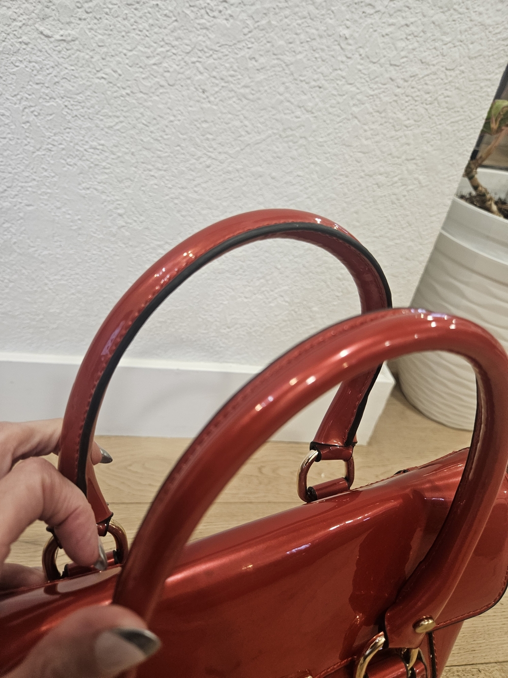 New Michael Kors Red Patent Leather Satchel - Picture 6 of 16
